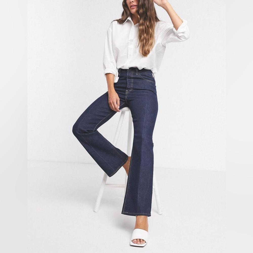 Levi’s High Rise Ribcage Boot Jean
